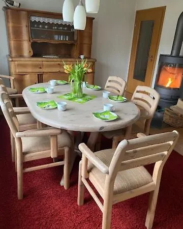 Artgerecht Naturverliebt Ferienhaus *